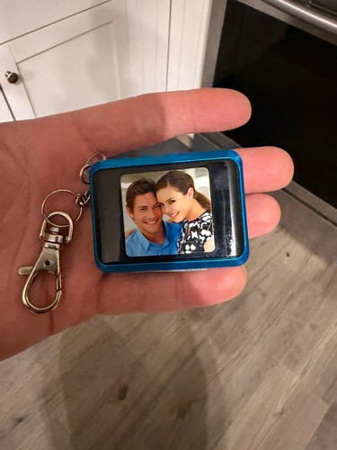 Coby dp161 digital photo frame - coby,